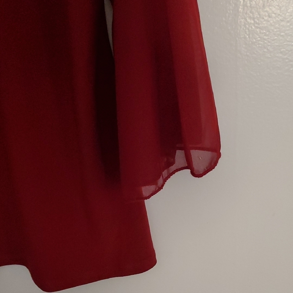 Suzie In The City Deep Red Blouse Size 1x - Picture 2 of 6